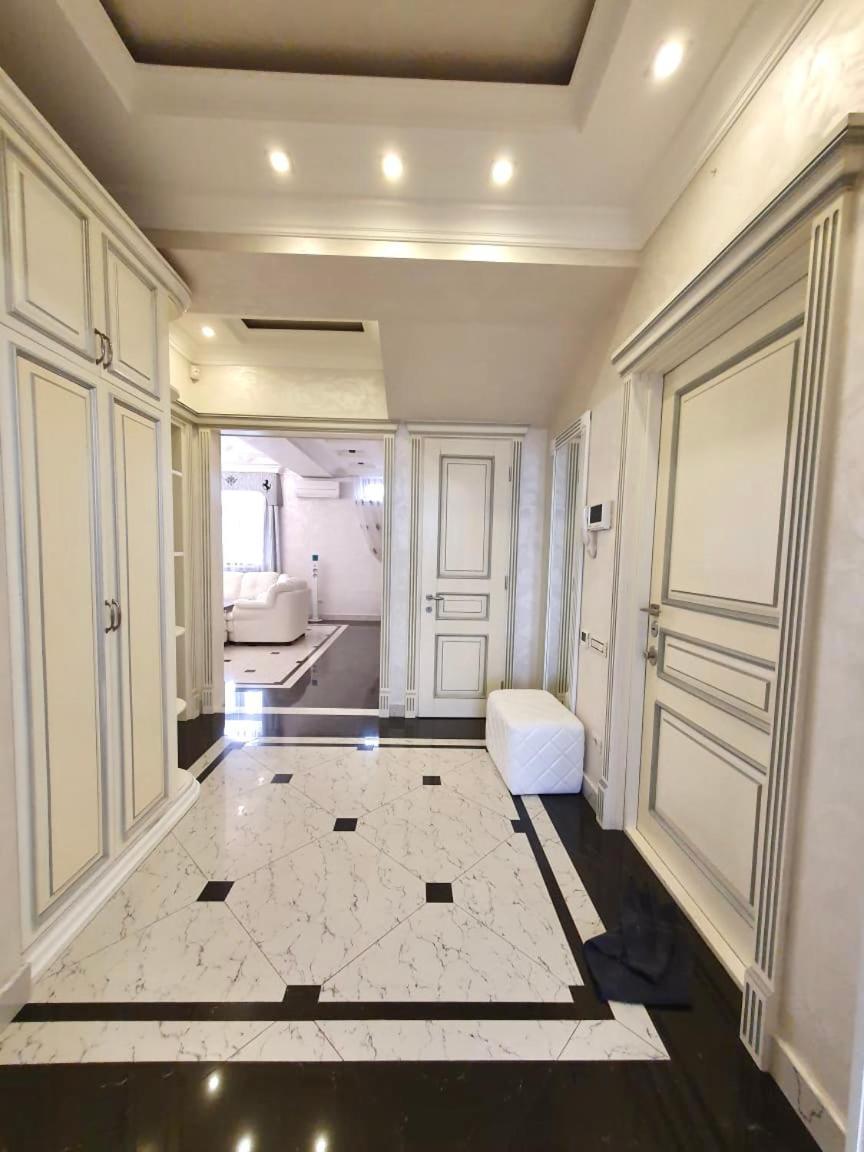 Роскошная Двухуровневая Квартира Luxurious Duplex Apartment Yerevan Ngoại thất bức ảnh