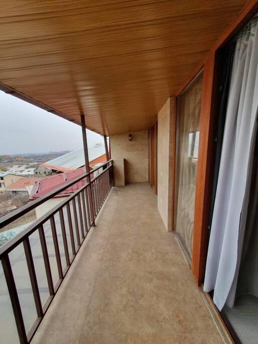 Роскошная Двухуровневая Квартира Luxurious Duplex Apartment Yerevan Ngoại thất bức ảnh